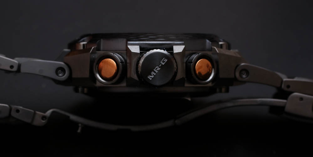 售價 7,400 美元的 Casio G-Shock MR-G MRGG2000HT-1A Hammer Tone Bluetooth 腕表評測 腕上評測 