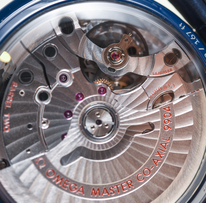Omega Speedmaster Co-Axial Master Chronometer Moonphase Chronograph “Blue Side Of The Moon” 腕表評測 腕上評測 