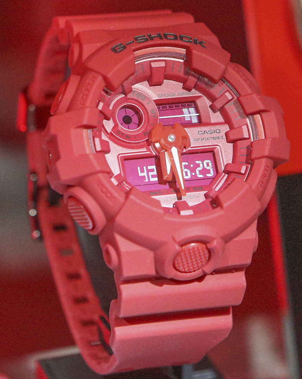 Casio G-Shock 35th Anniversary Red Out 腕表發佈 