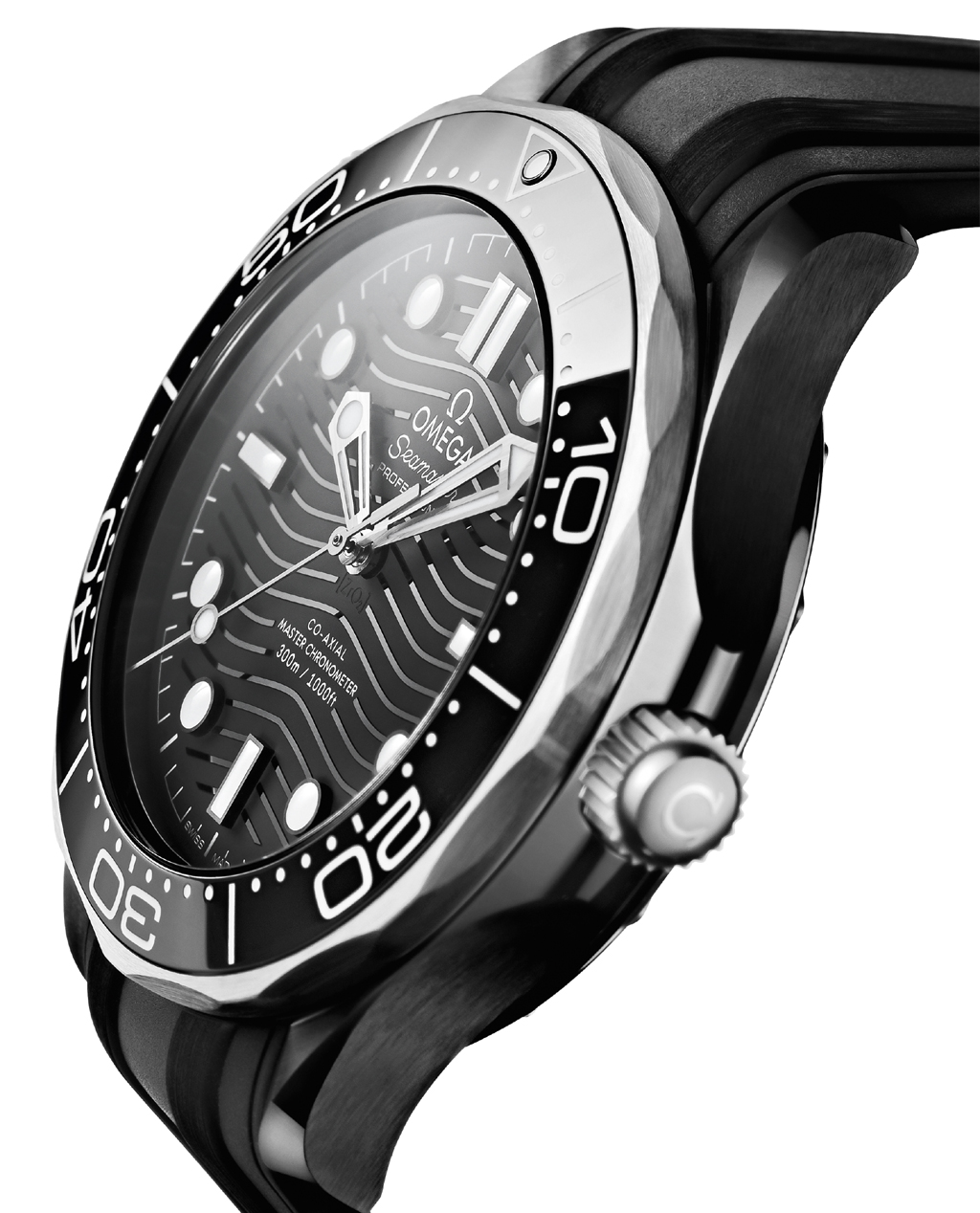 Omega Seamaster Diver 300M 黑色陶瓷款 腕表發佈 