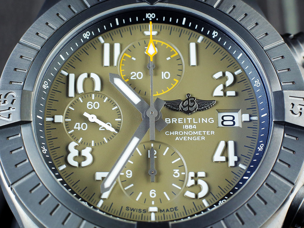 Breitling Avenger Chronograph 45 Night Mission 腕表評測 腕上評測 